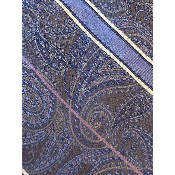Pronto Uomo Platinum Blue Purple Hand Made 100% Silk Mens Neck Tie Made In China - Picture 9 of 9